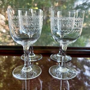 Set of 4 Vintage Etched Cordial Glasses Geometric Zigzag Pattern Stemware